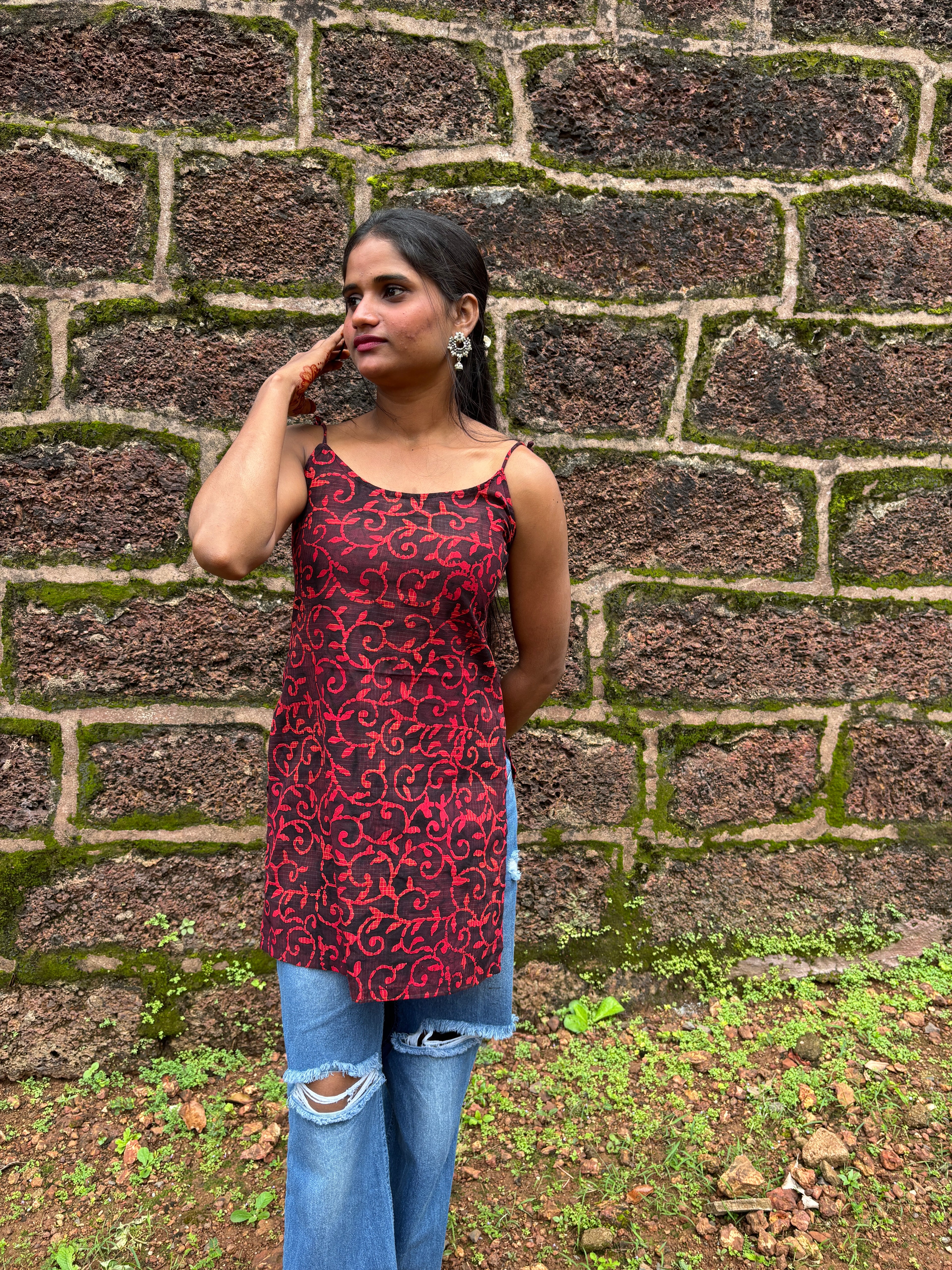 Chameli (चमेली)- U neck strap kurti