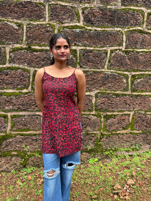 Chameli (चमेली)- U neck strap kurti