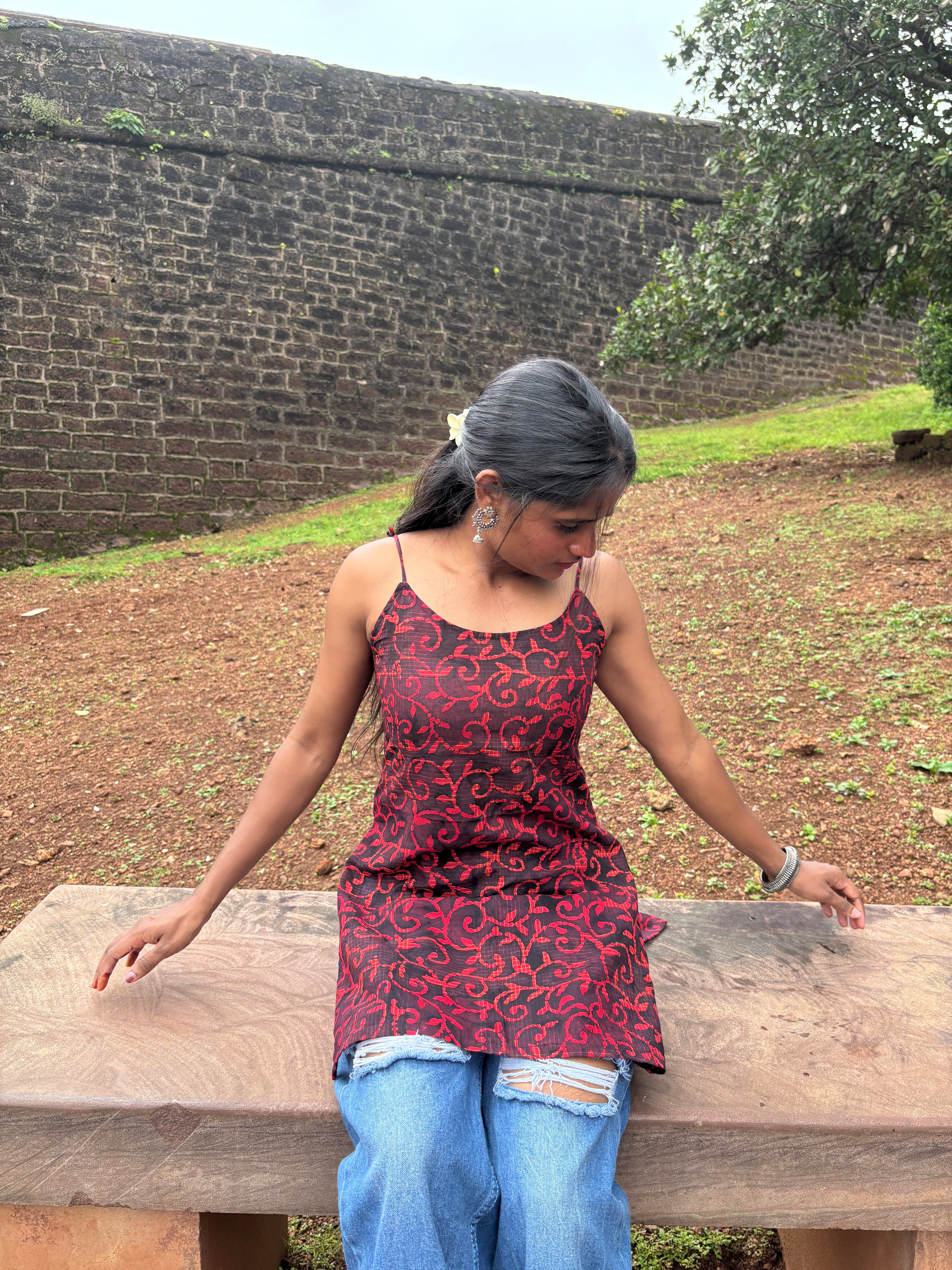 Chameli (चमेली)- U neck strap kurti